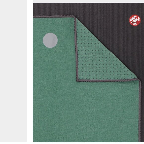 Manduka Yogitoes hot yoga towel EUC wasabi color 2 towels - Picture 1 of 2